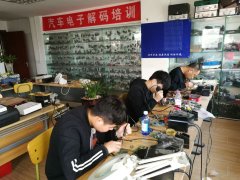 大屌把屄操的哎呀直叫com